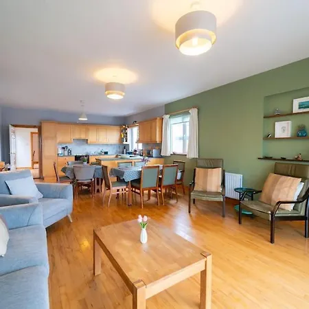 בית נופש Harbour Hideaway *